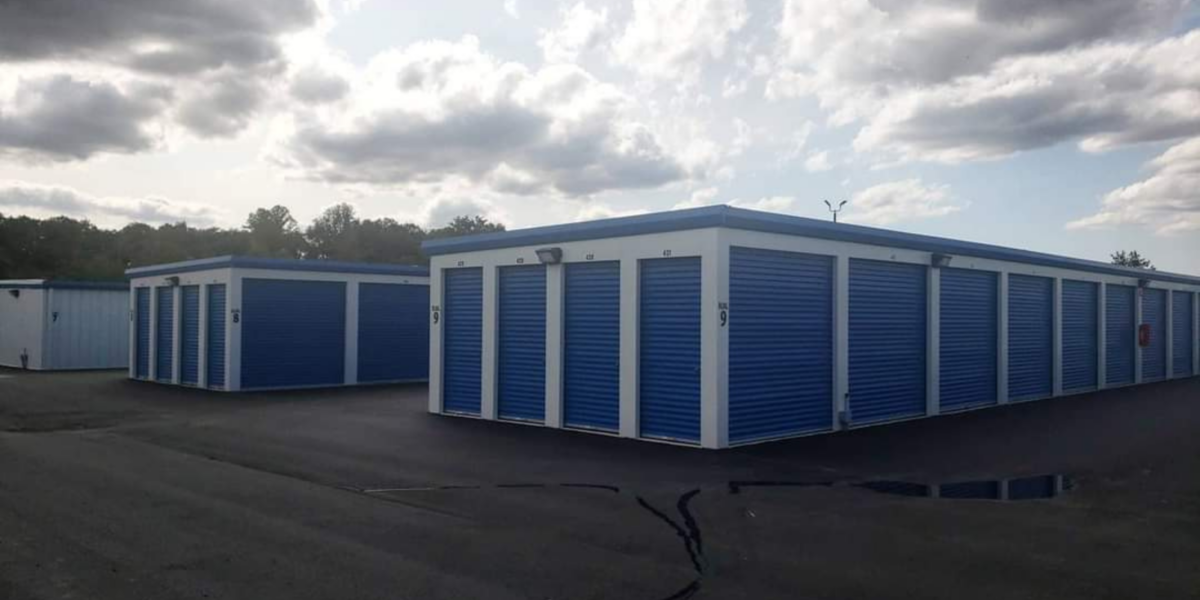 All Climate Storage Center Drive Up Units With Spacious Isles All Climate Storage Center Available Self Storage Units in Milford